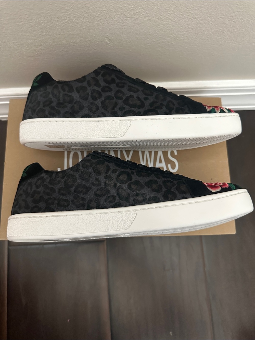 Johnny Was Black Leopard Floral Sneakers - Picture 7 of 9